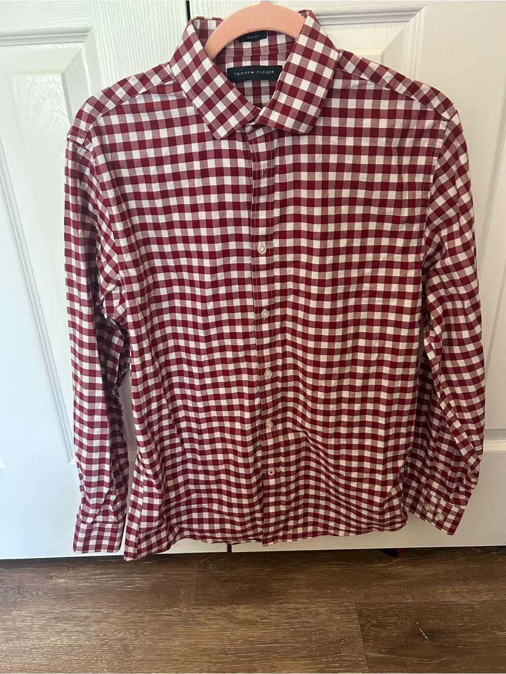 Tommy Hilfiger Men's Burgundy and White Gingham Dress Shirt Slim Fit Size M